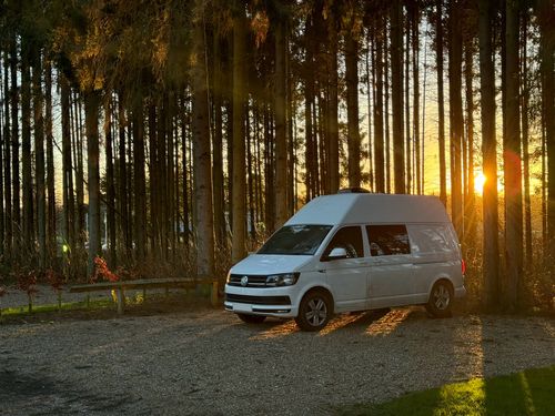 Staying at Clippesby Hall, Norfolk – campsite review